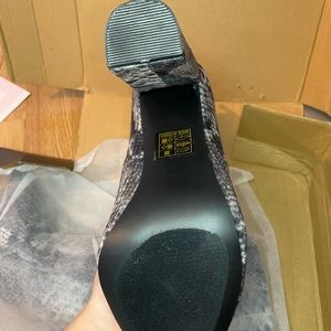 Fashion Nova Snake Skin Boots